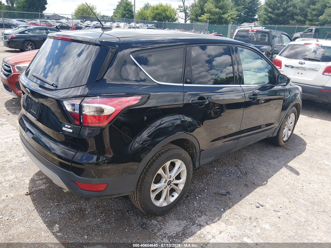 2017 FORD ESCAPE SE thumbnail 5