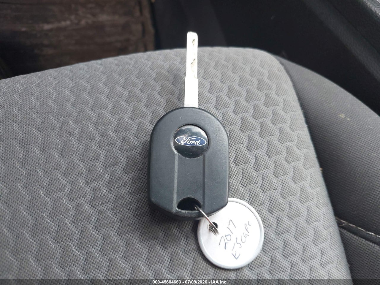 2017 FORD ESCAPE SE thumbnail 12