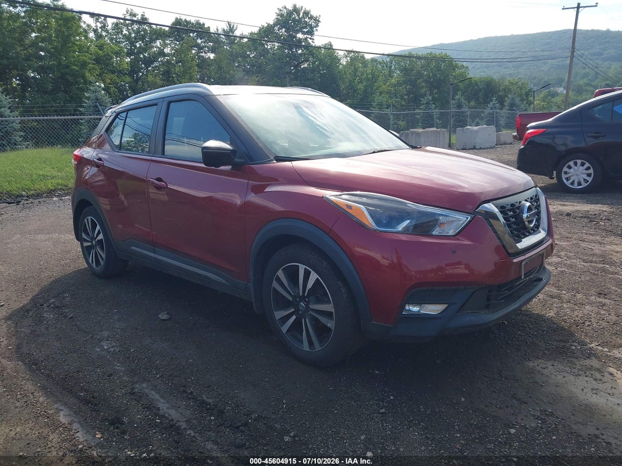 2019 NISSAN KICKS SR thumbnail 2
