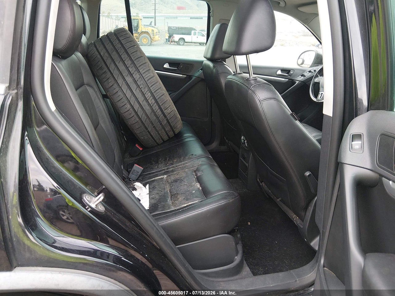 2012 VOLKSWAGEN TIGUAN SEL thumbnail 9