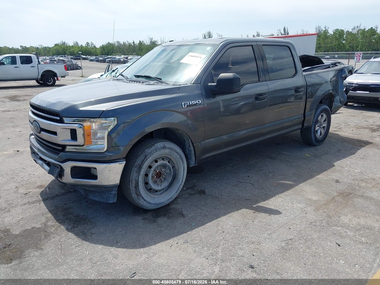 2018 FORD F-150 XLT thumbnail 3