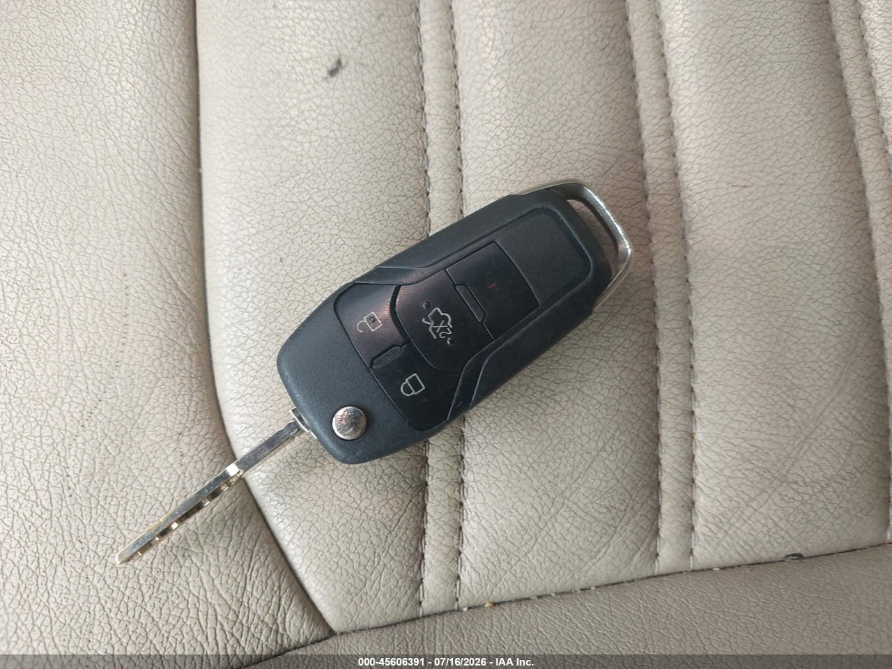 2014 FORD FUSION SE thumbnail 12