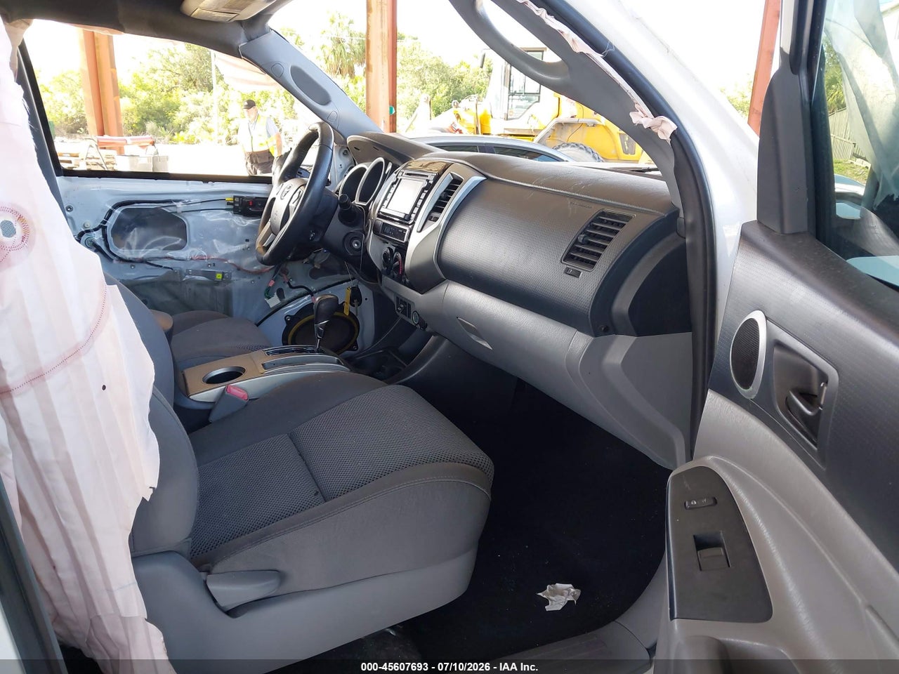 2014 TOYOTA TACOMA BASE V6 thumbnail 6