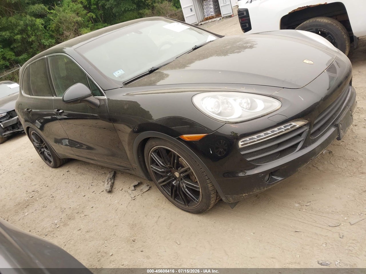 2013 PORSCHE CAYENNE S thumbnail 2