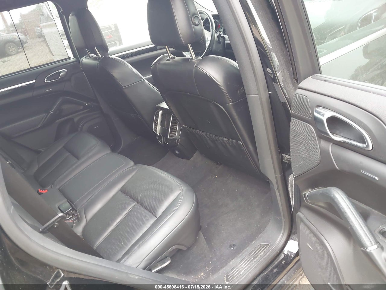 2013 PORSCHE CAYENNE S thumbnail 9