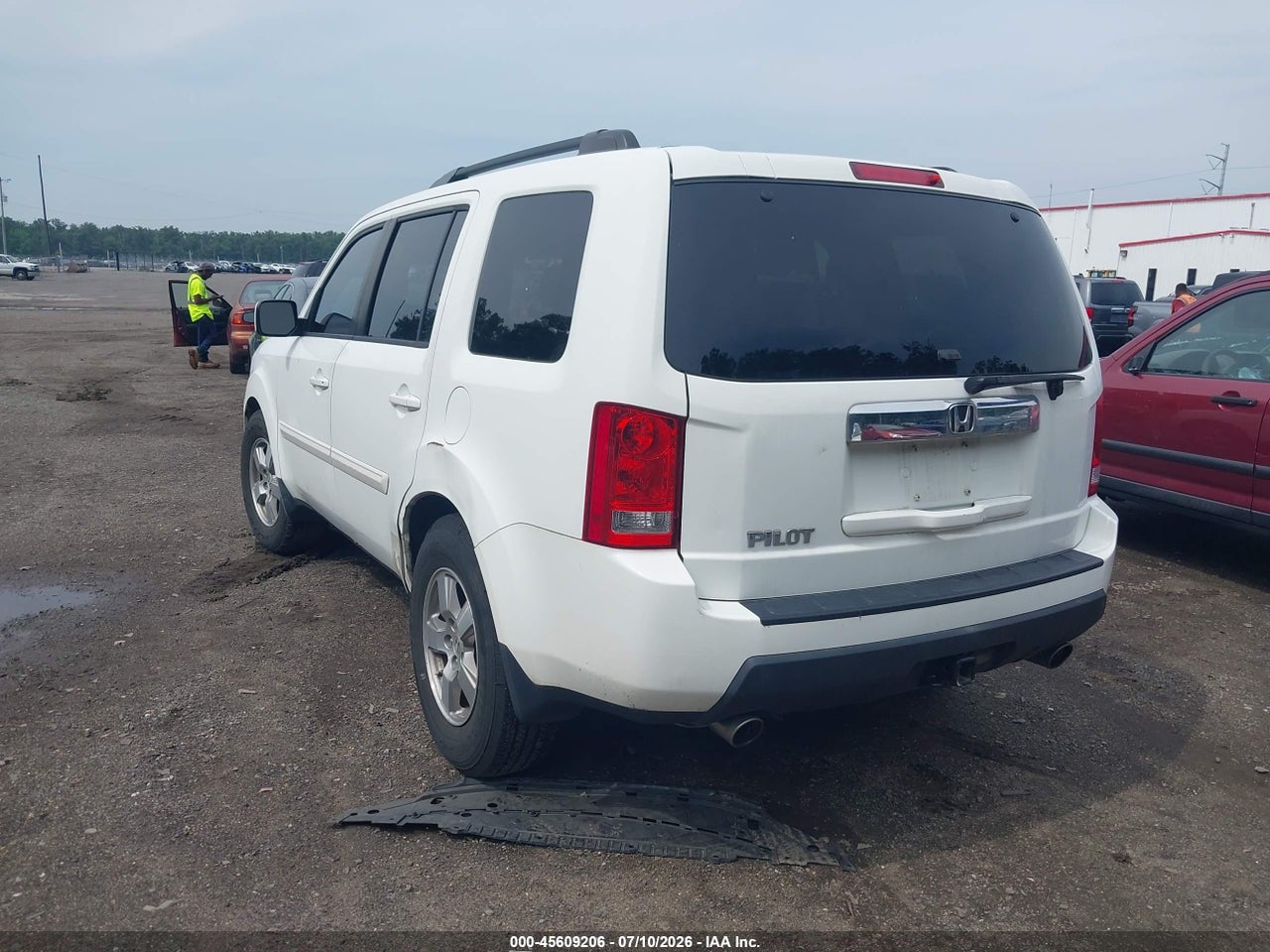 2011 HONDA PILOT EX thumbnail 4