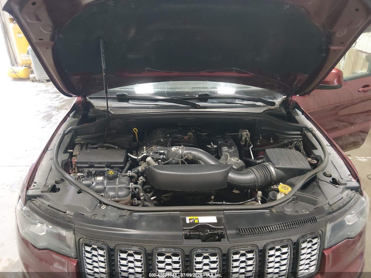 2017 JEEP GRAND CHEROKEE ALTITUDE thumbnail 11