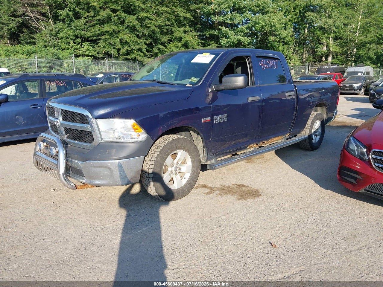 2015 RAM 1500 TRADESMAN thumbnail 3
