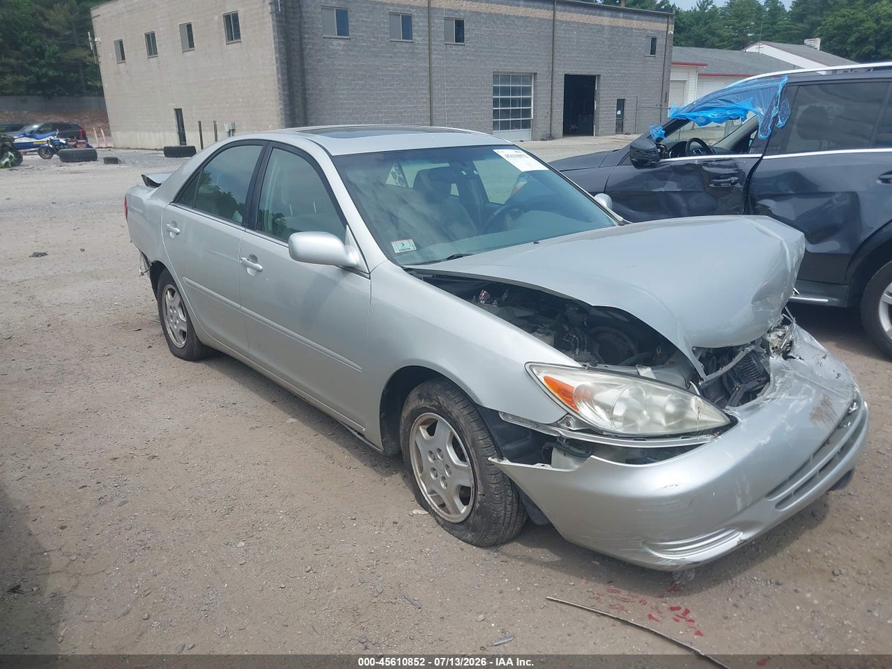 2003 TOYOTA CAMRY LE V6 thumbnail 2