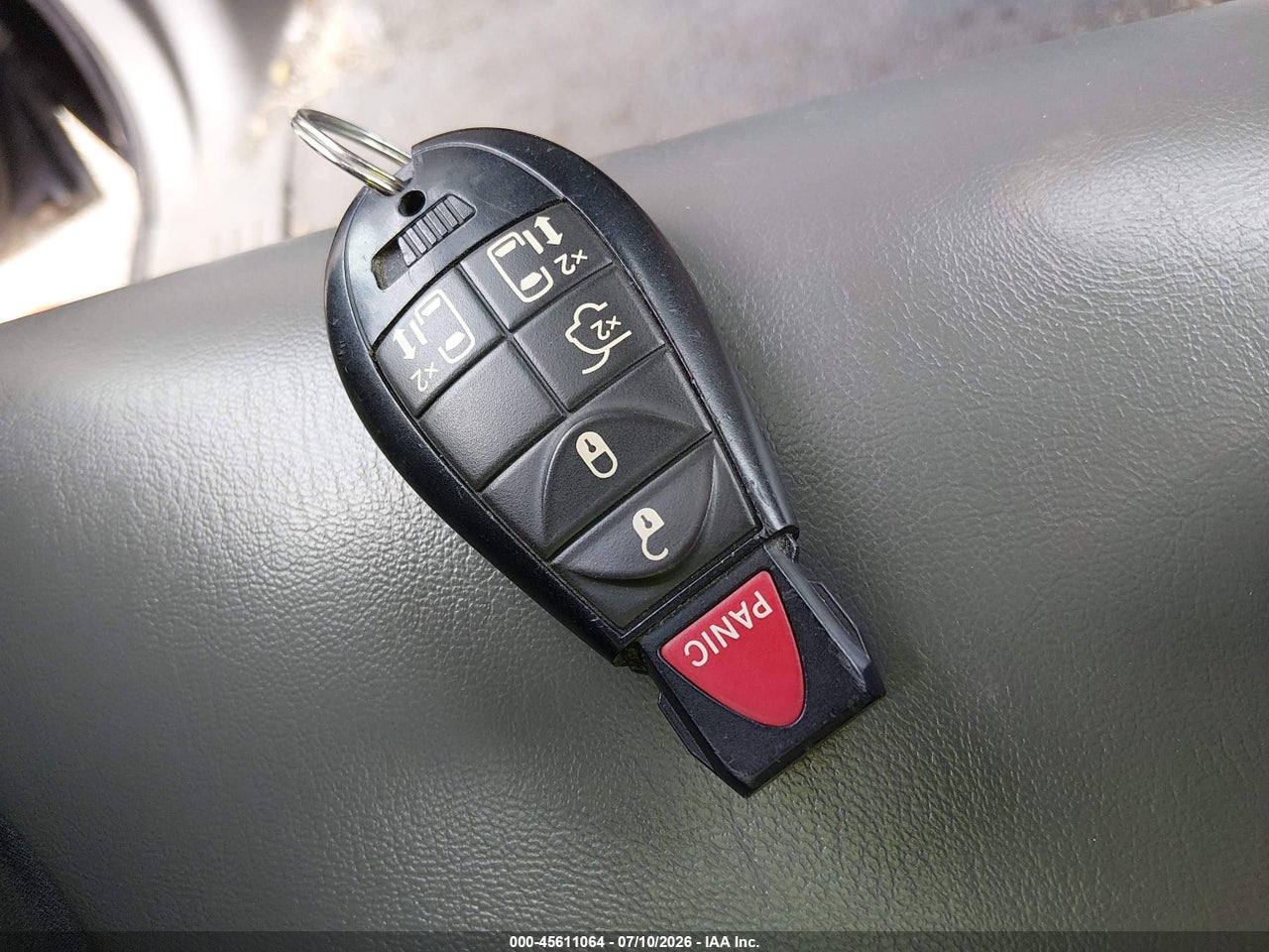 2010 VOLKSWAGEN ROUTAN SE thumbnail 12