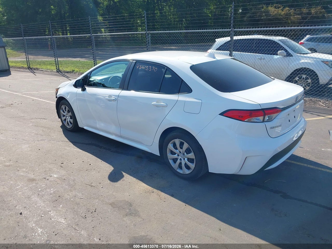 2022 TOYOTA COROLLA LE thumbnail 4