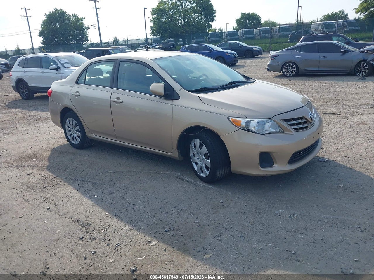 2013 TOYOTA COROLLA LE thumbnail 2