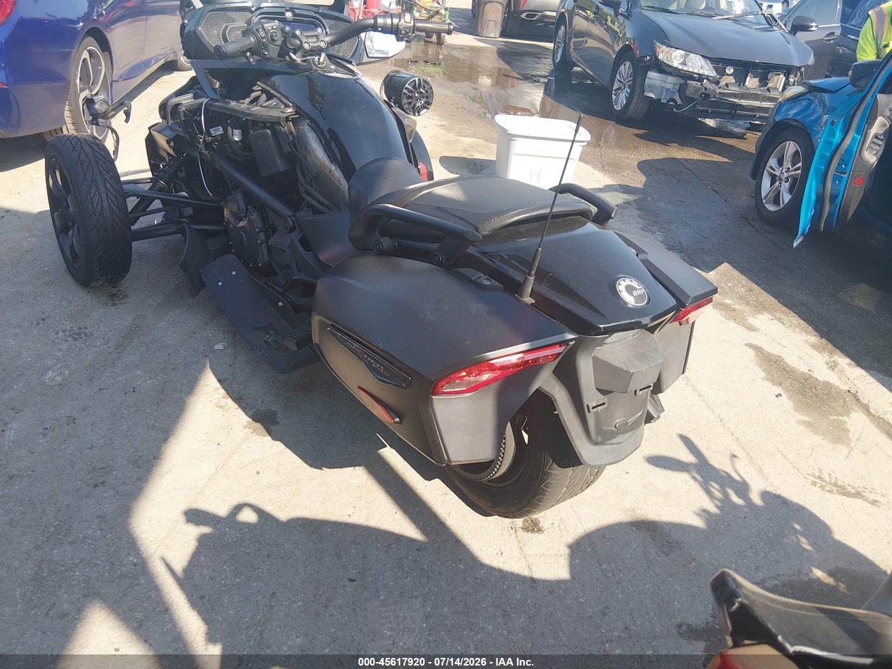 2019 CAN-AM SPYDER ROADSTER F3-T/F3 LIMITED thumbnail 4