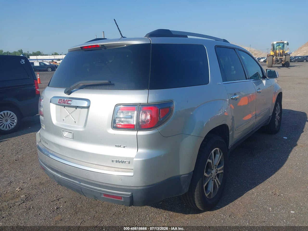 2015 GMC ACADIA SLT thumbnail 5