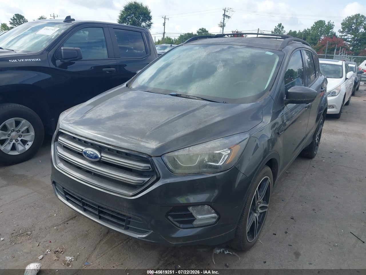 2019 FORD ESCAPE SEL thumbnail 3
