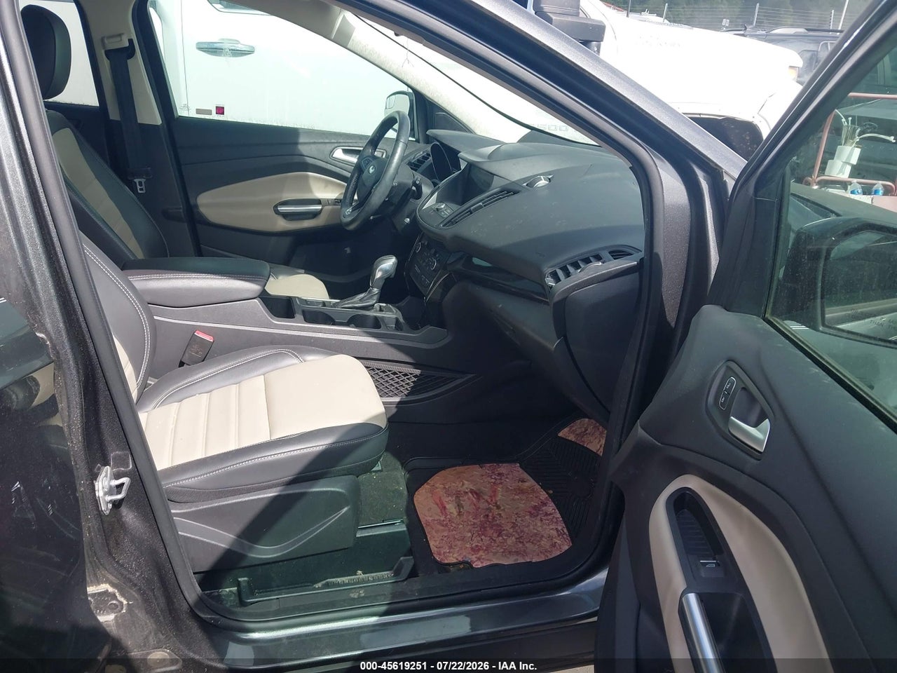 2019 FORD ESCAPE SEL thumbnail 6