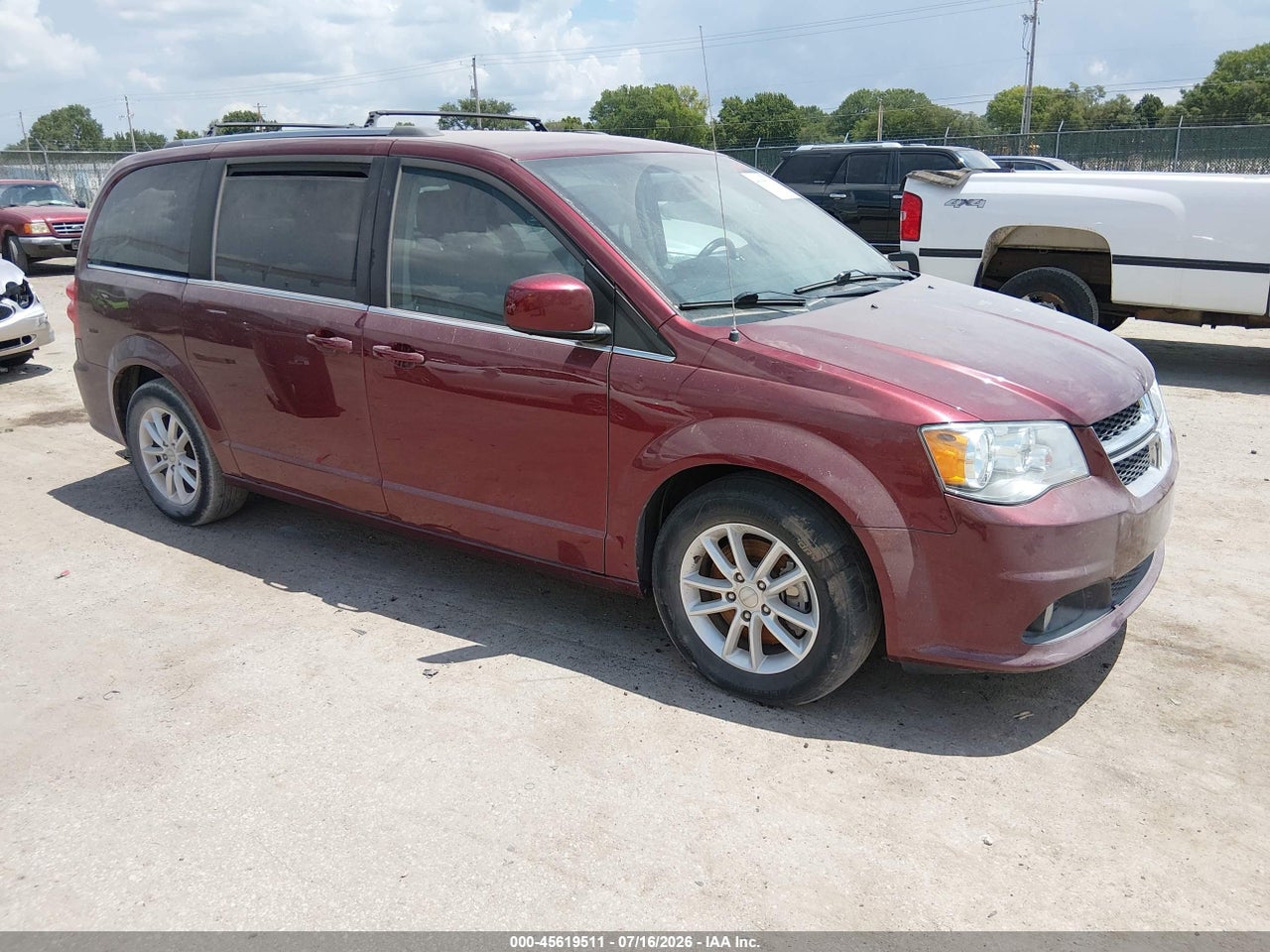 2018 DODGE GRAND CARAVAN SXT thumbnail 2