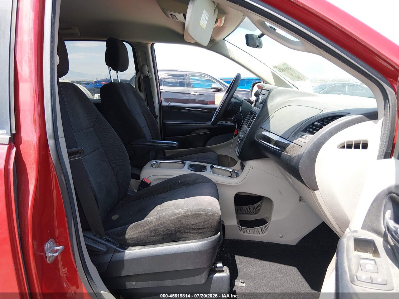 2012 DODGE GRAND CARAVAN SXT thumbnail 6