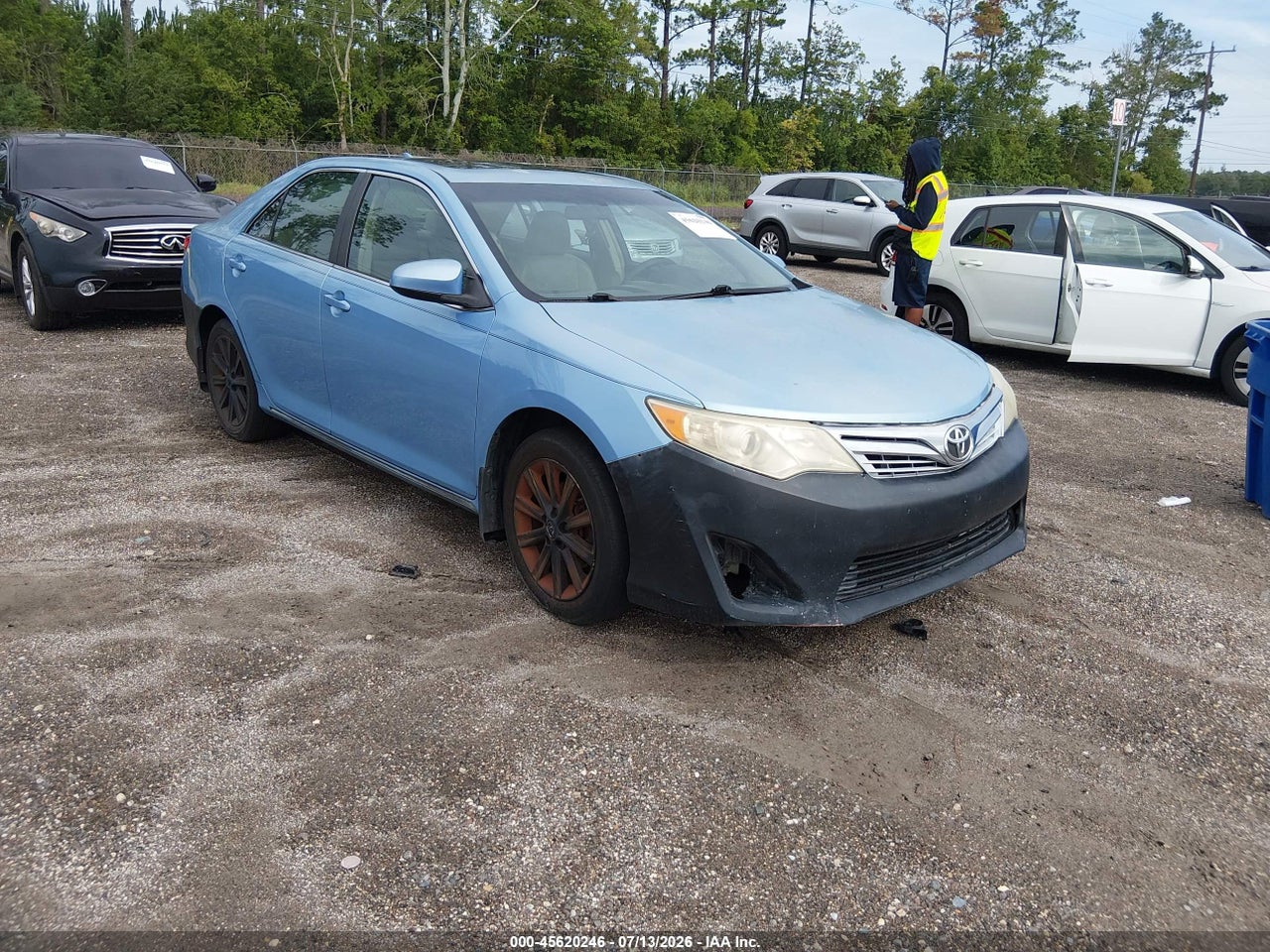 2012 TOYOTA CAMRY XLE V6 thumbnail 2