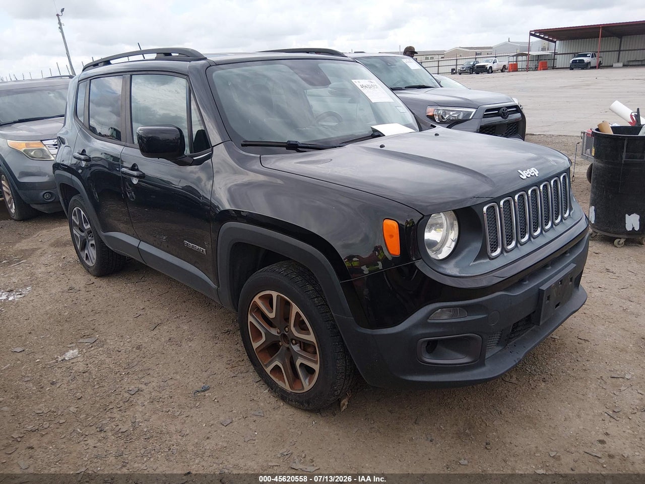 2017 JEEP RENEGADE LATITUDE thumbnail 2