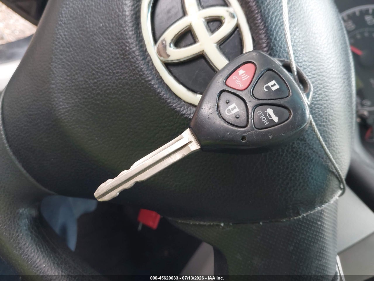 2013 TOYOTA COROLLA L thumbnail 12