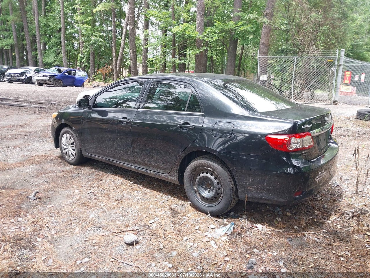 2013 TOYOTA COROLLA L thumbnail 4