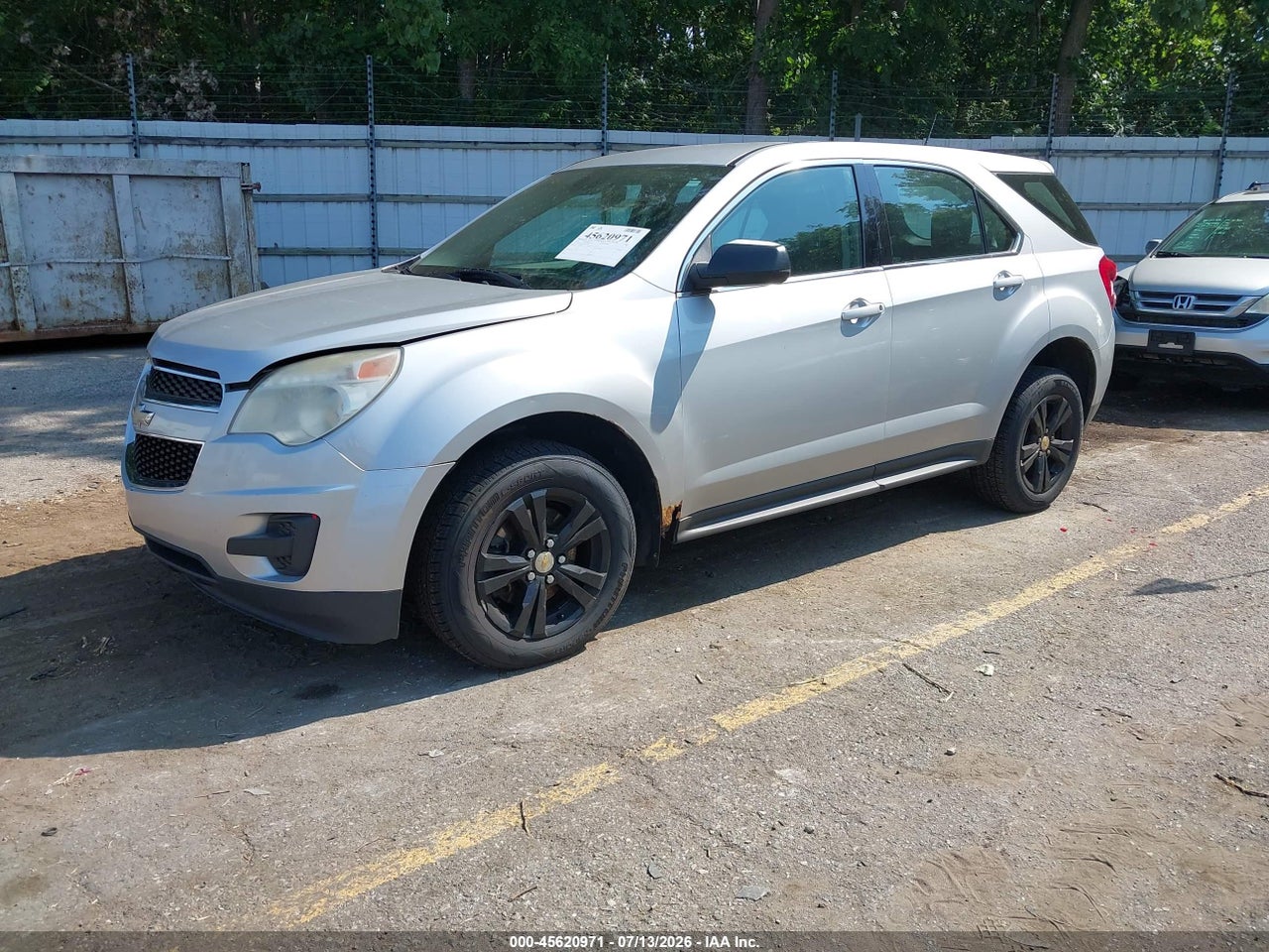2015 CHEVROLET EQUINOX LS thumbnail 3