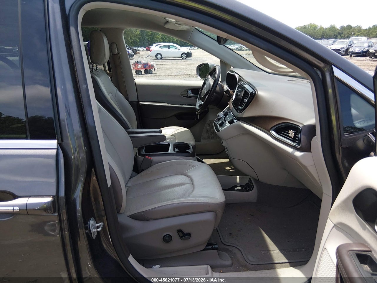 2017 CHRYSLER PACIFICA TOURING-L PLUS · 5/12