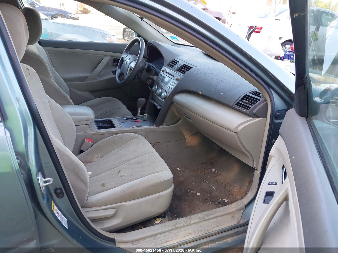 2009 TOYOTA CAMRY LE thumbnail 6
