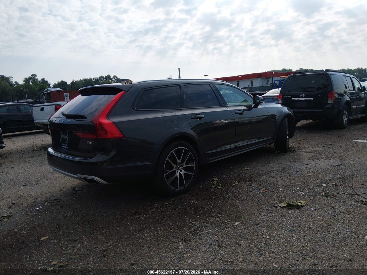 2020 VOLVO V90 CROSS COUNTRY T6 · 4/12