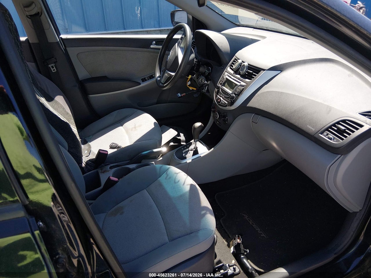 2013 HYUNDAI ACCENT GS thumbnail 6