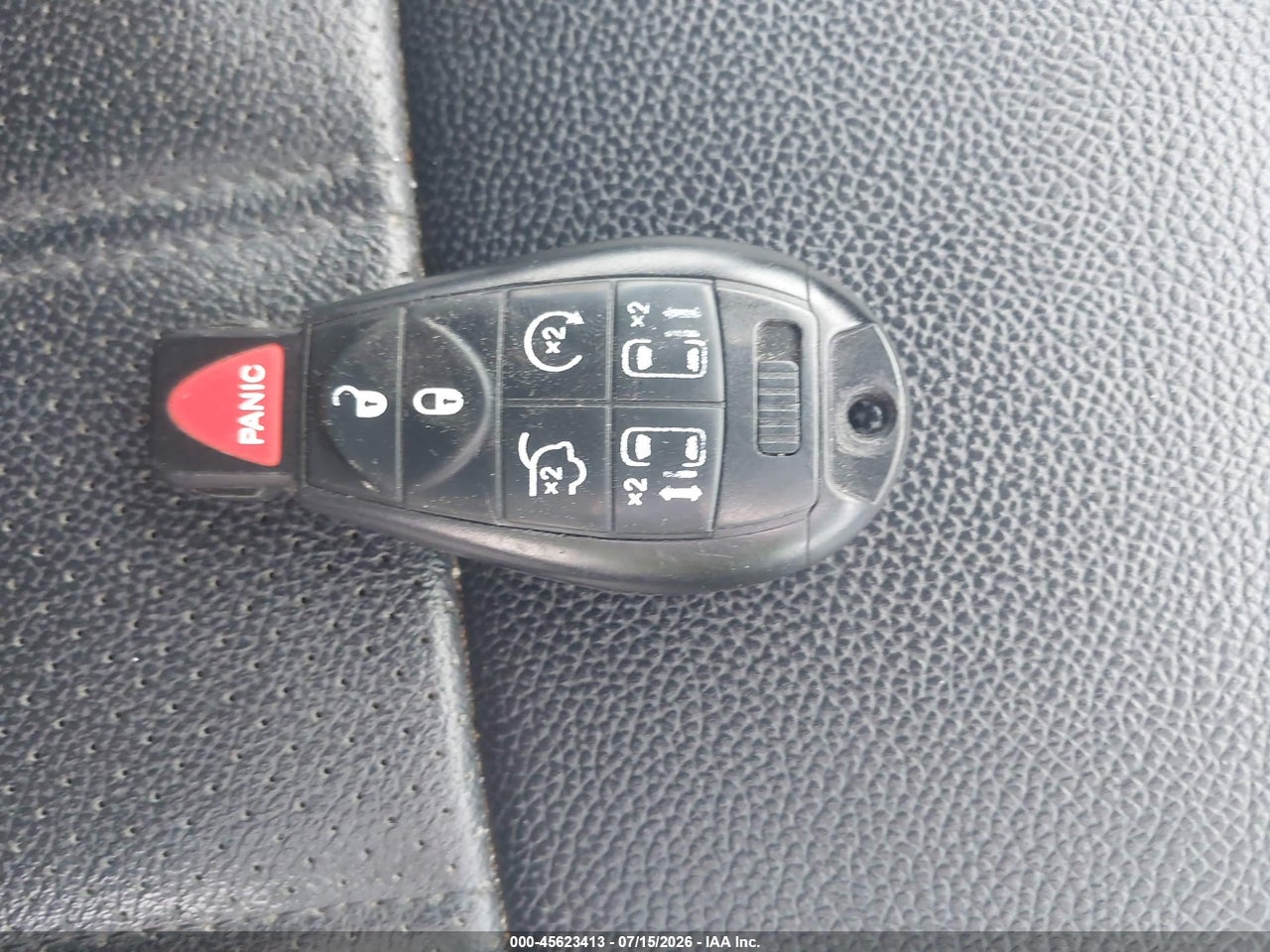 2014 DODGE GRAND CARAVAN R/T thumbnail 12