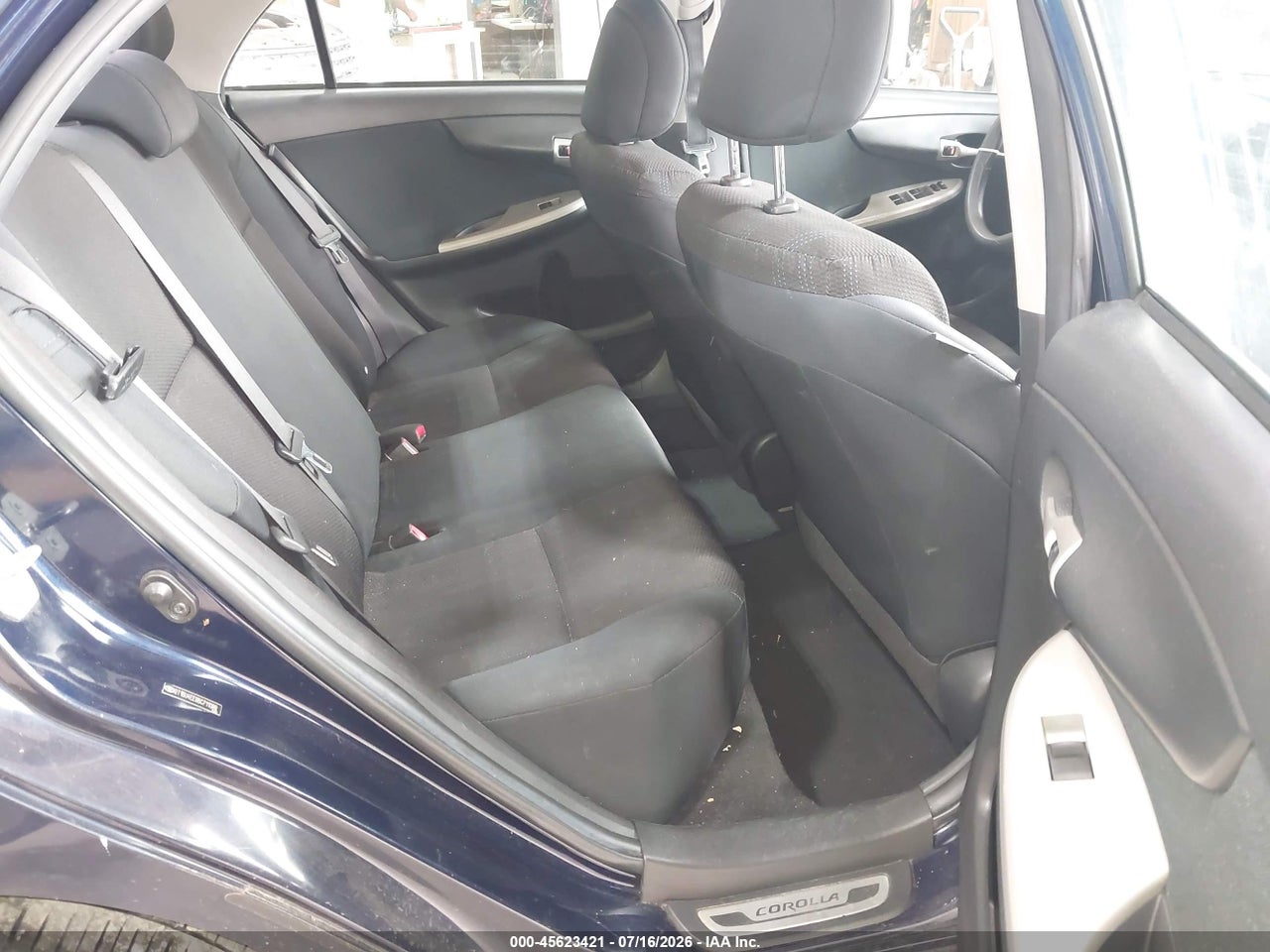 2011 TOYOTA COROLLA S thumbnail 9