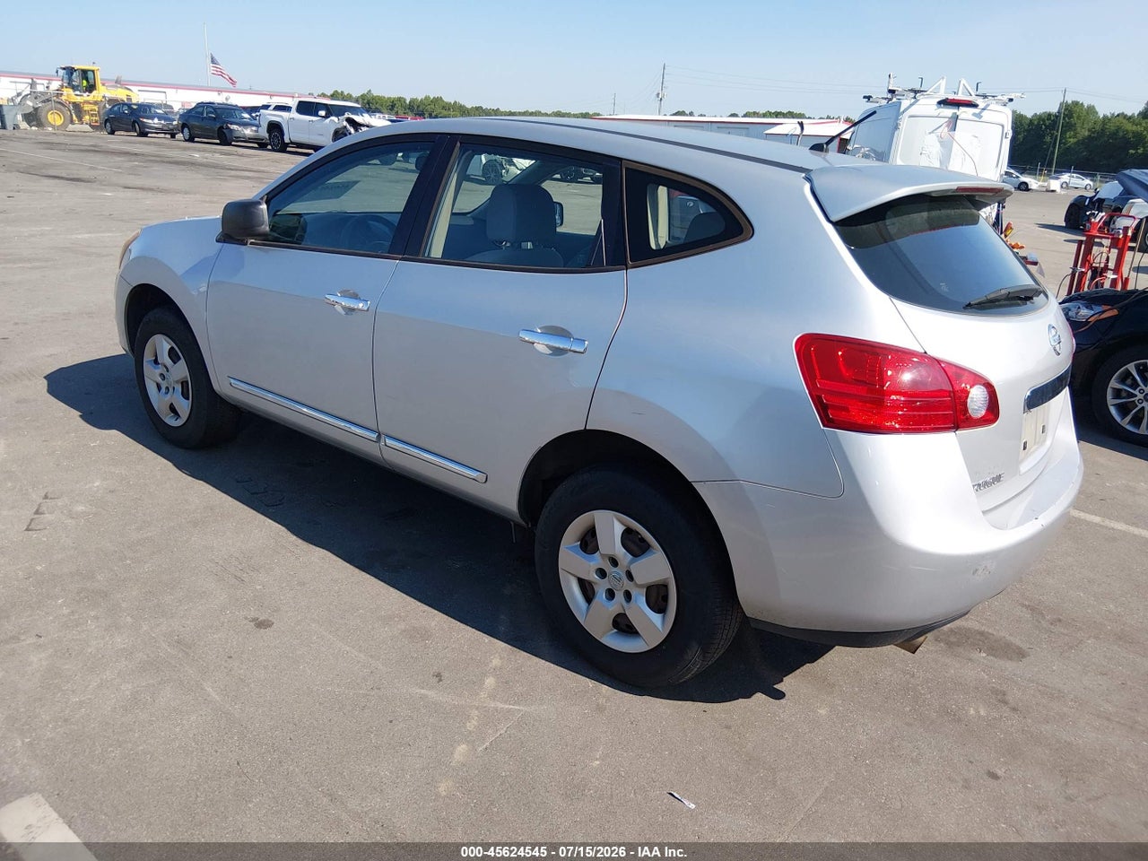 2013 NISSAN ROGUE S thumbnail 4