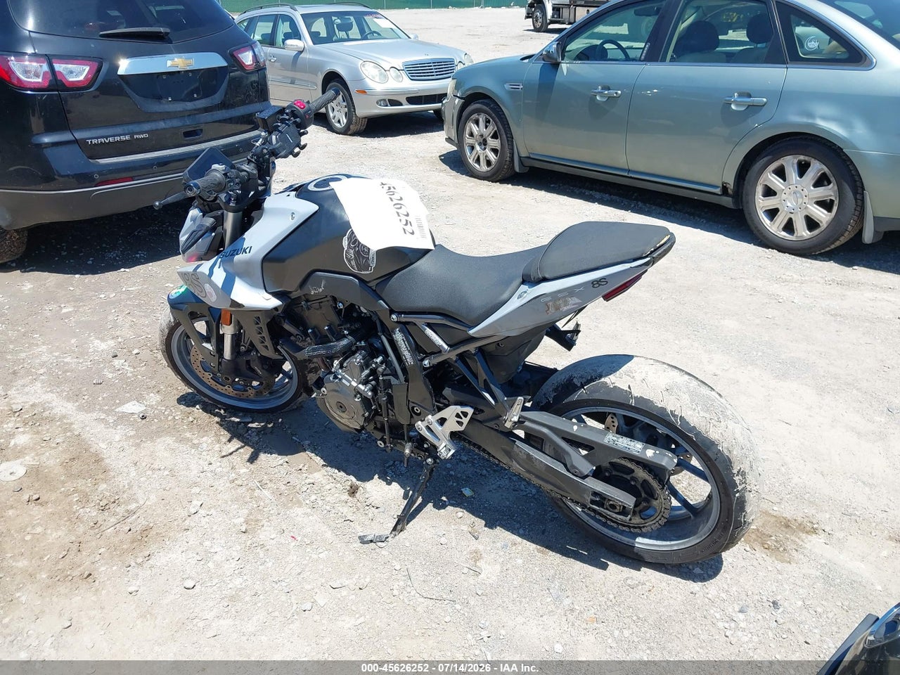 2024 SUZUKI GSX800 R thumbnail 4