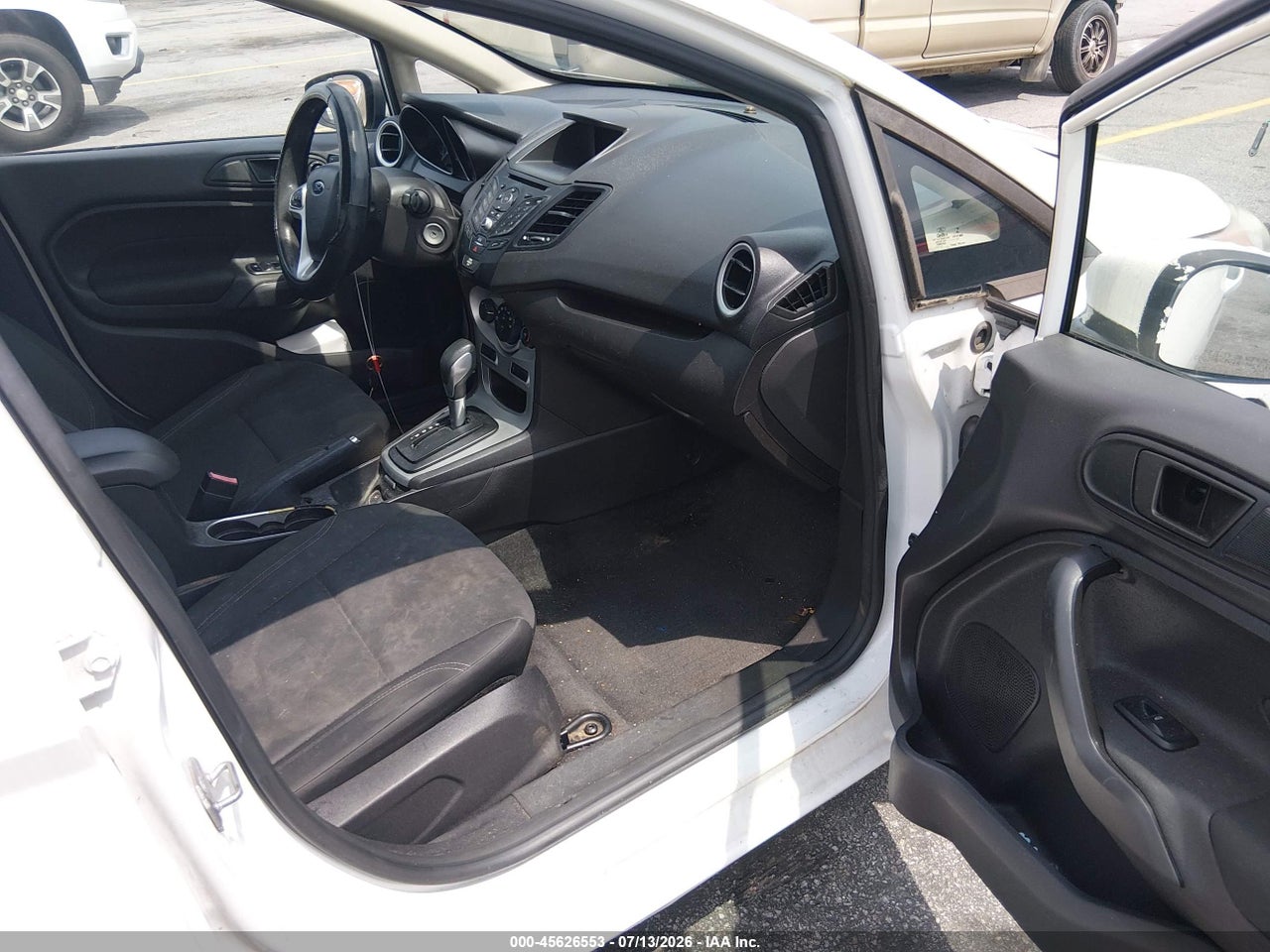 2017 FORD FIESTA SE thumbnail 6