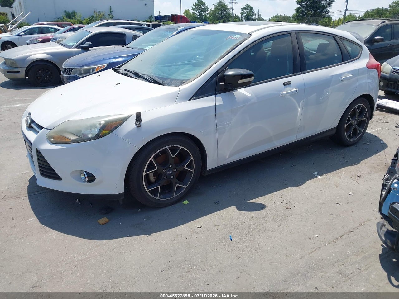 2014 FORD FOCUS SE thumbnail 3