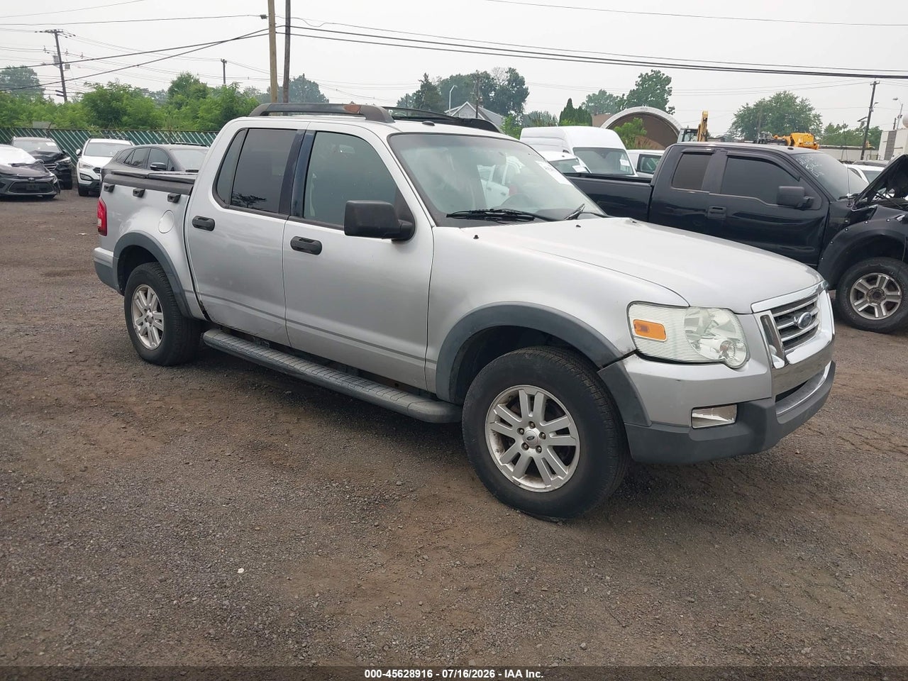 2010 FORD EXPLORER SPORT TRAC XLT thumbnail 2