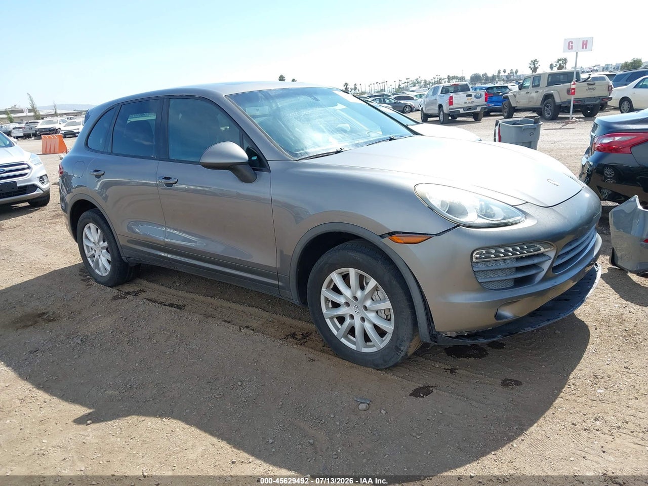 2011 PORSCHE CAYENNE S thumbnail 2