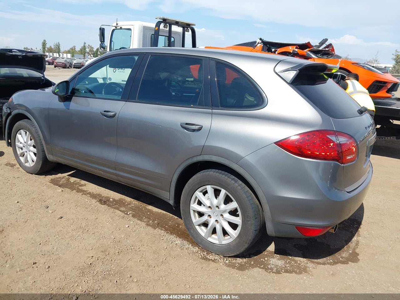 2011 PORSCHE CAYENNE S thumbnail 4