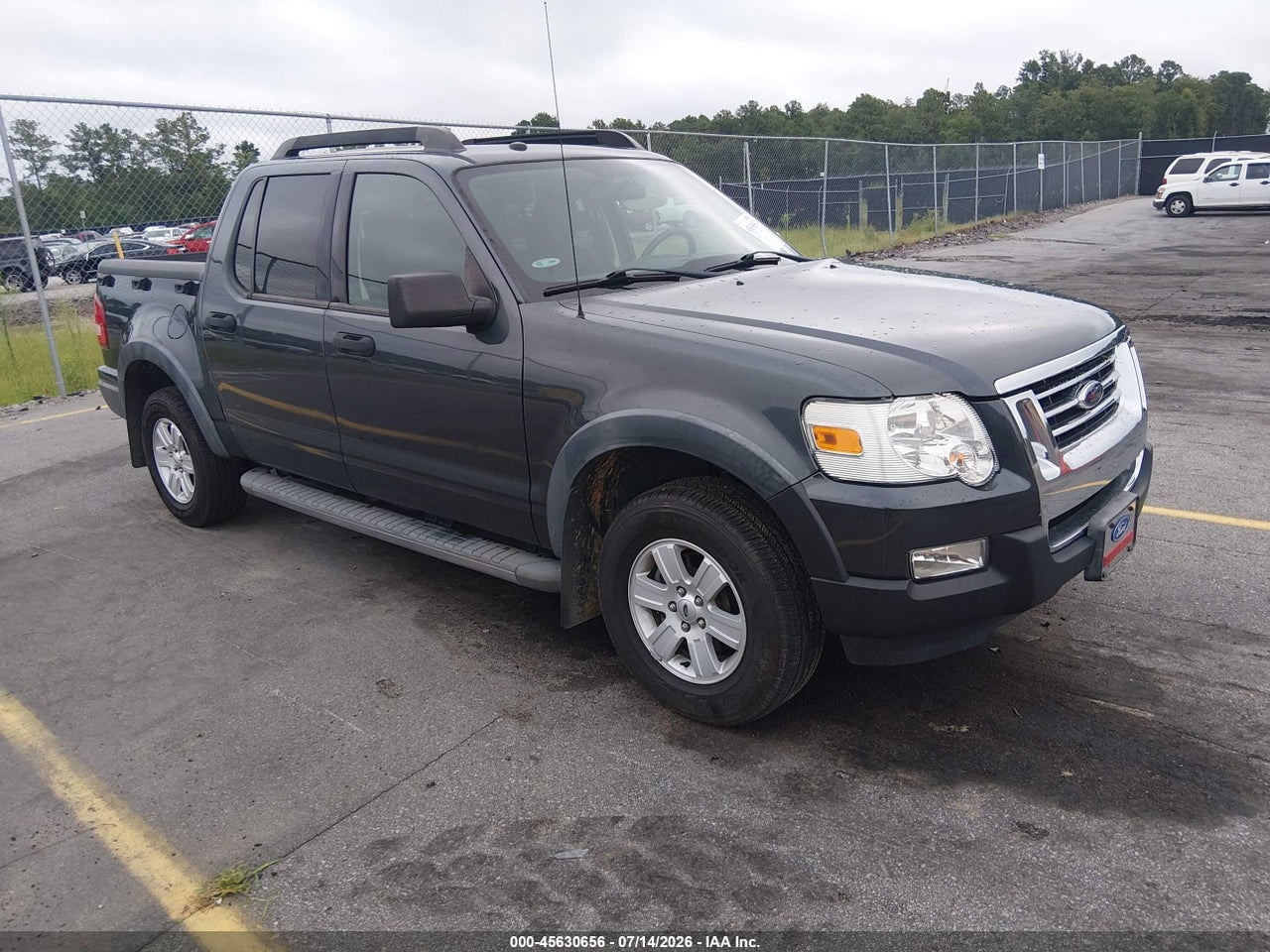 2010 FORD EXPLORER SPORT TRAC XLT thumbnail 2