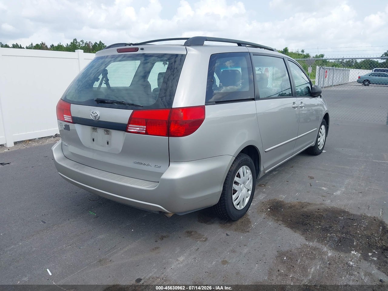 2005 TOYOTA SIENNA CE thumbnail 5