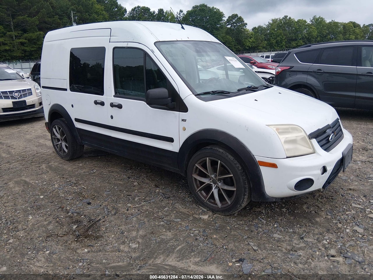 2010 FORD TRANSIT CONNECT XLT thumbnail 2