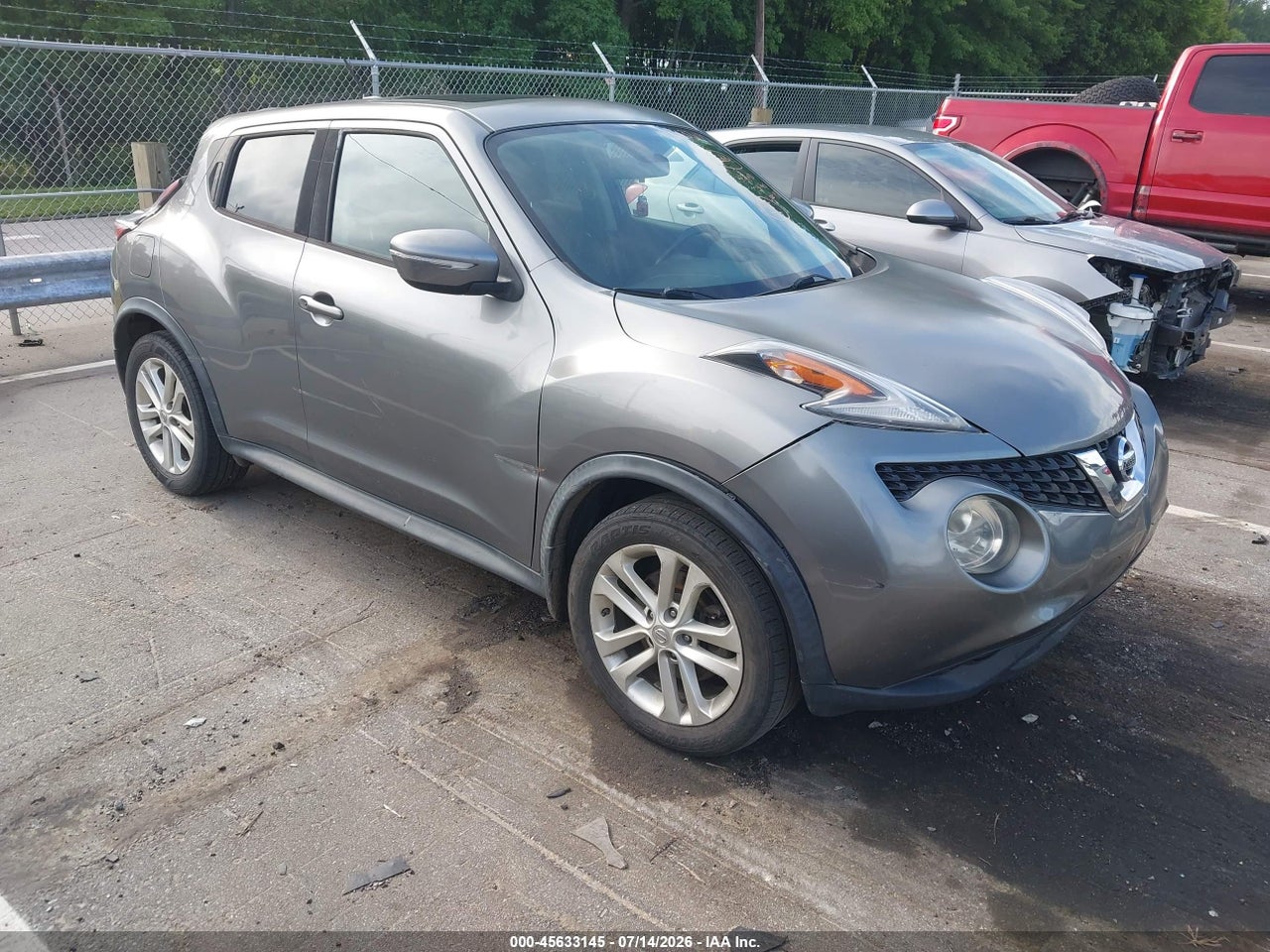 2016 NISSAN JUKE SV thumbnail 2