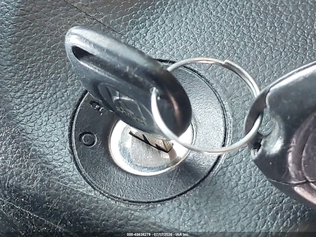 2009 SATURN VUE XR thumbnail 12