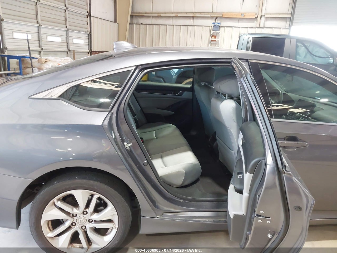 2019 HONDA ACCORD LX thumbnail 9