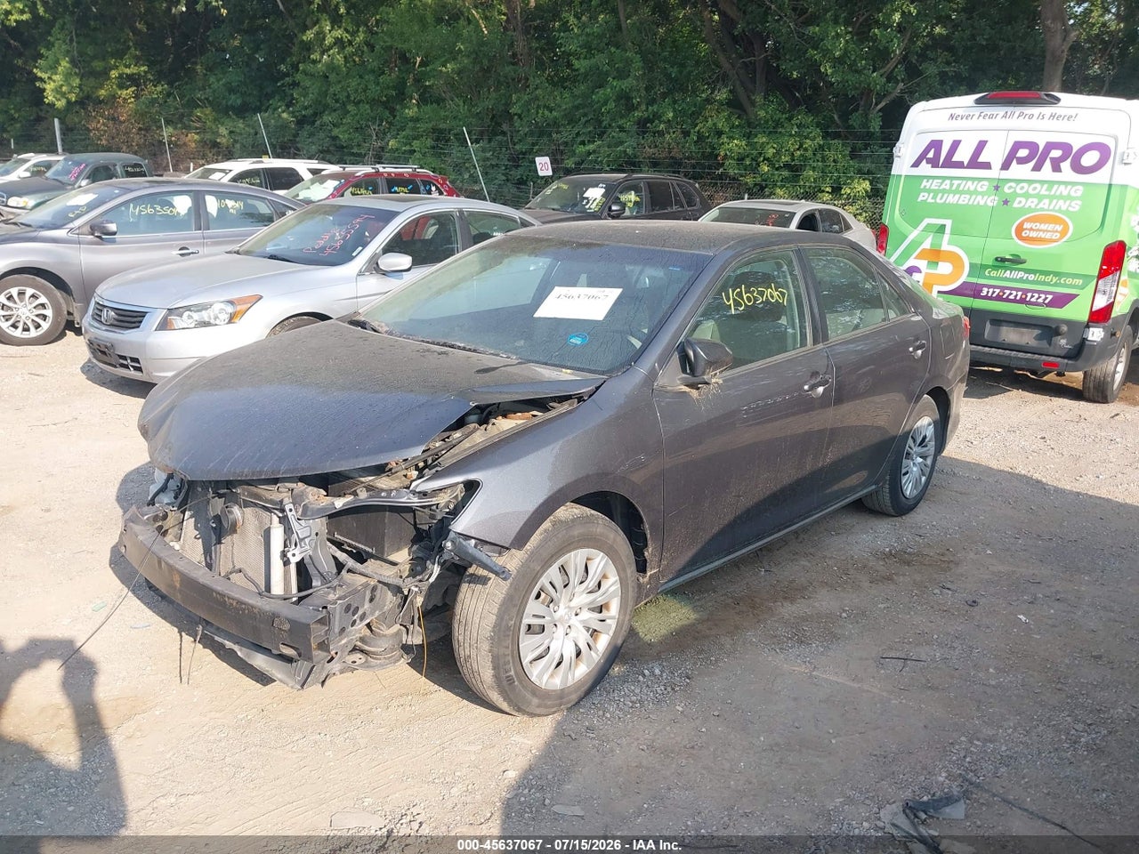 2012 TOYOTA CAMRY LE thumbnail 3
