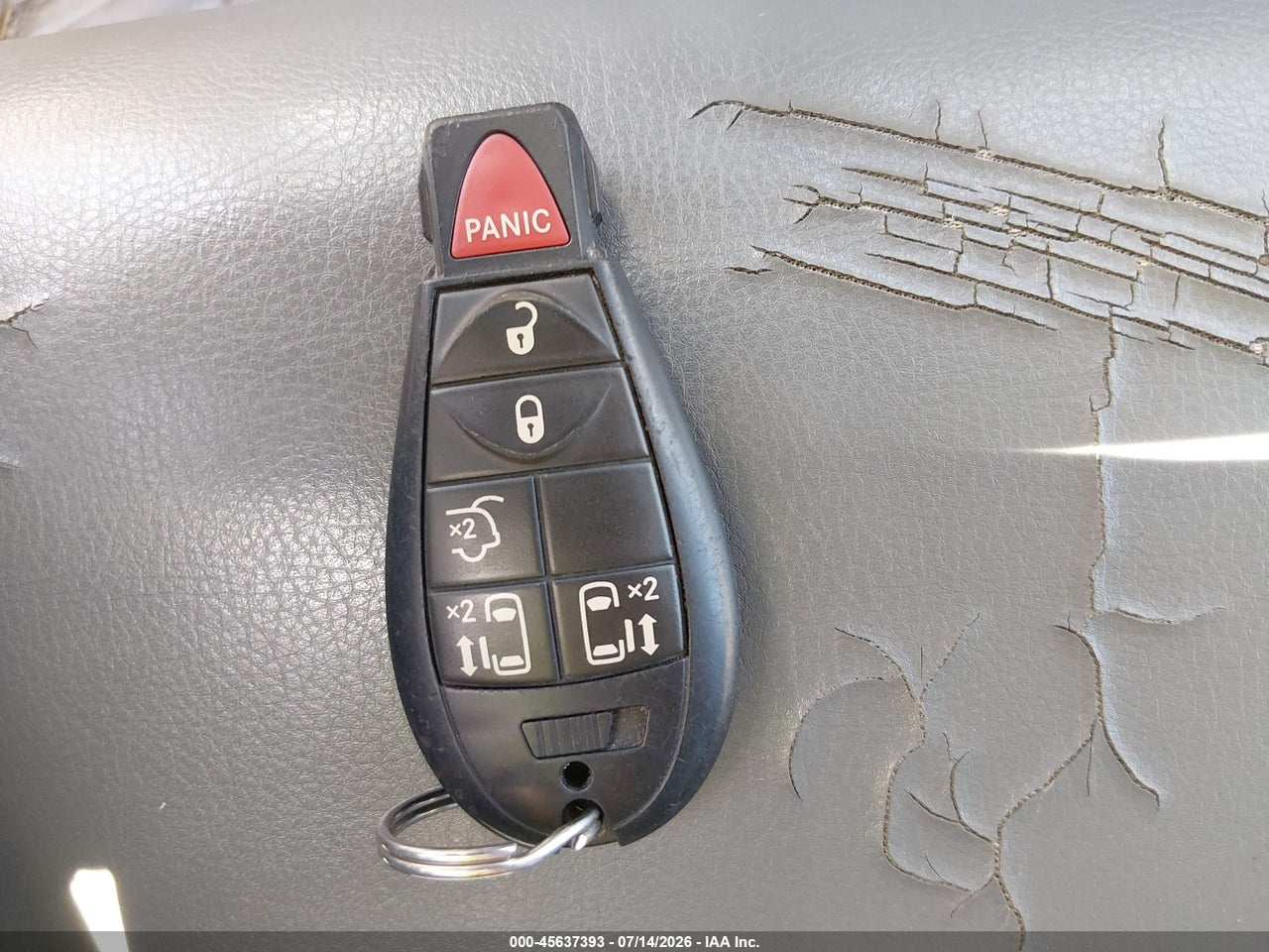 2012 VOLKSWAGEN ROUTAN SE thumbnail 12