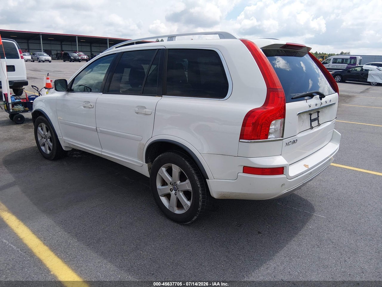 2013 VOLVO XC90 3.2/3.2 PLATINUM/3.2 PREMIER PLUS thumbnail 4