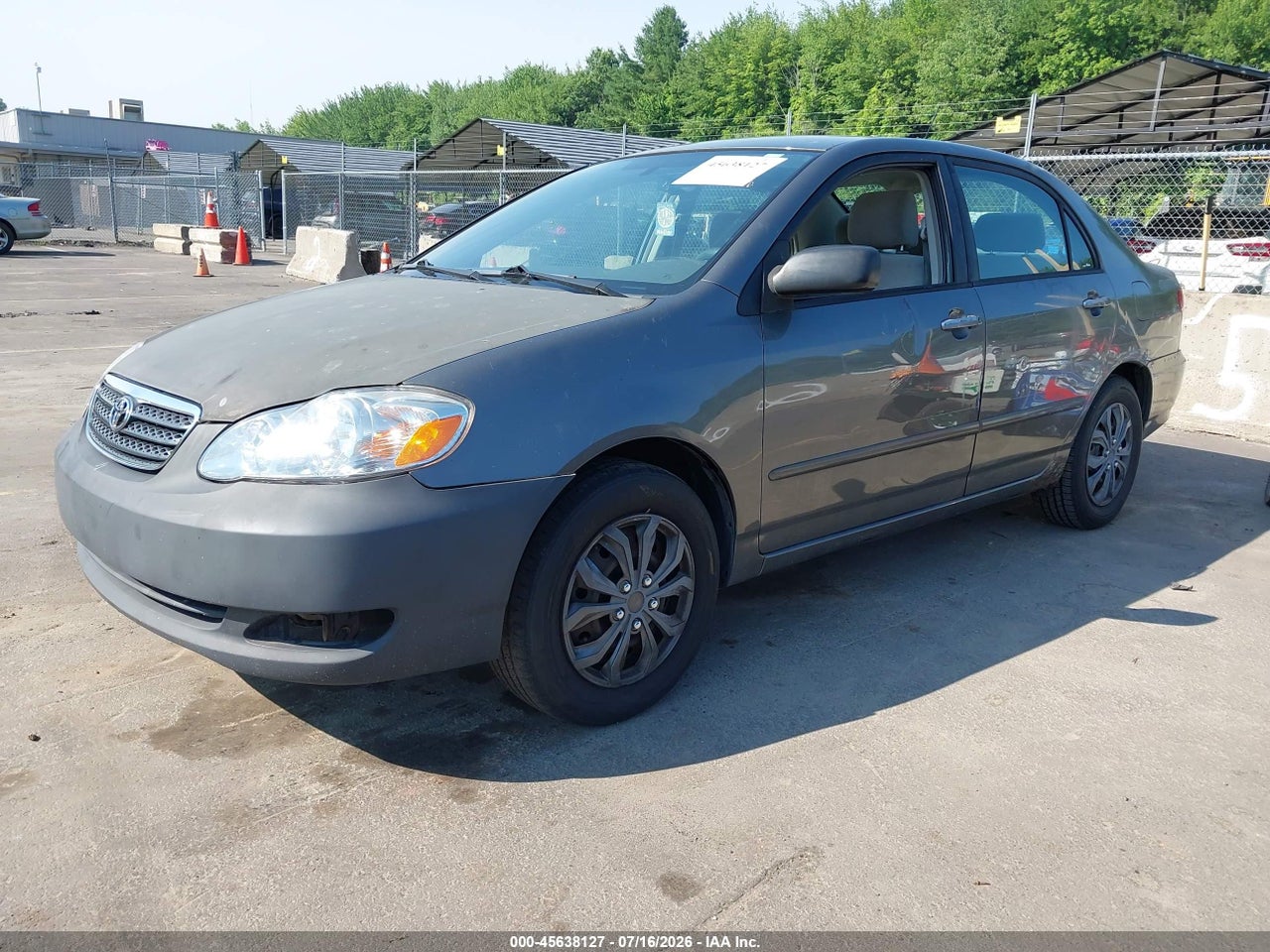 2005 TOYOTA COROLLA LE thumbnail 3